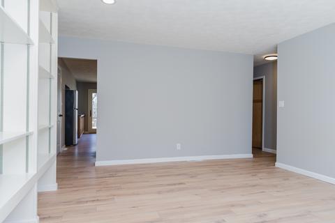306 N Seminary St, Downs, IL 61736 photo 6
