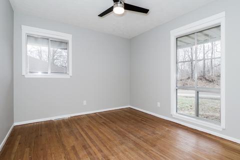306 N Seminary St, Downs, IL 61736 photo 12