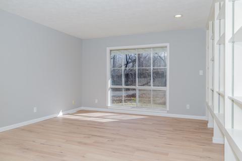 306 N Seminary St, Downs, IL 61736 photo 3