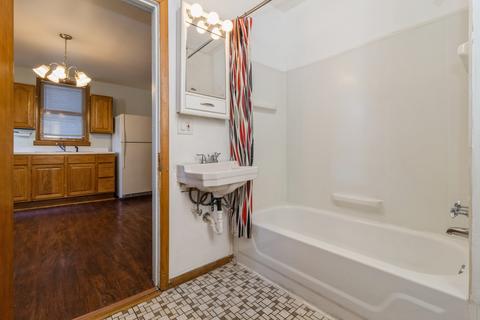 3405 S Emerald Ave, Chicago, IL 60616 photo 8
