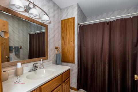 918 Evans St, Ottawa, IL 61350 photo 20