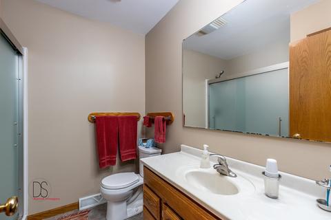 918 Evans St, Ottawa, IL 61350 photo 17