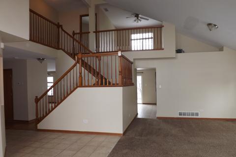 2621 Vision Ave, Plainfield, IL 60586 photo 2
