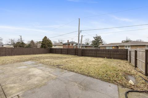 18357 Carriage Ln, Lansing, IL 60438 photo 32