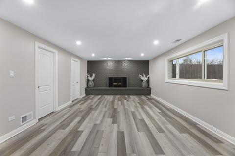 18357 Carriage Ln, Lansing, IL 60438 photo 8