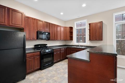 137 Dawson Dr, Elgin, IL 60120 photo 9