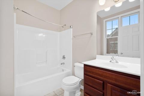 137 Dawson Dr, Elgin, IL 60120 photo 22