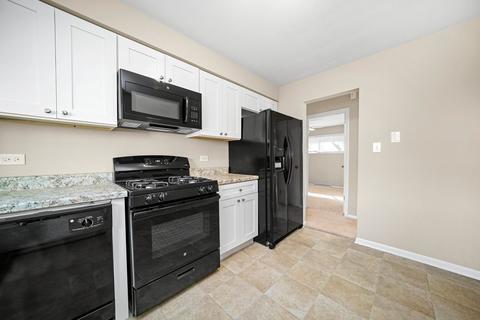 609 Delles Rd, Wheaton, IL 60187 photo 8