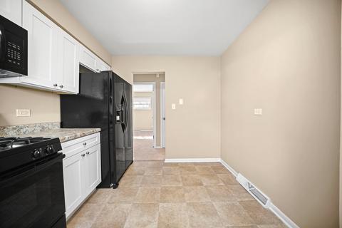 609 Delles Rd, Wheaton, IL 60187 photo 10