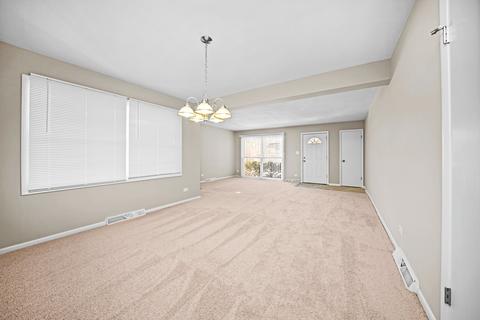 609 Delles Rd, Wheaton, IL 60187 photo 6