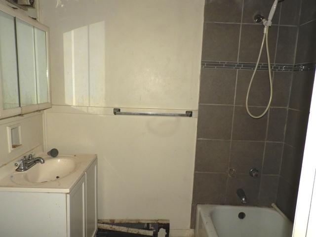  15650 Sawyer St, Markham, IL 60428 photo 9