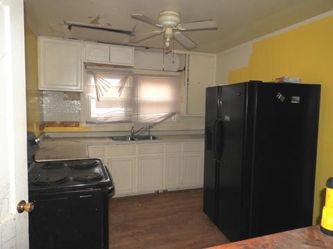 15650 Sawyer St, Markham, IL 60428 photo 7