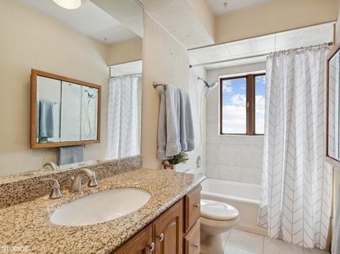 505 Monterrey Ter, Mchenry, IL 60050 photo 12