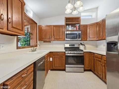 505 Monterrey Ter, Mchenry, IL 60050 photo 4
