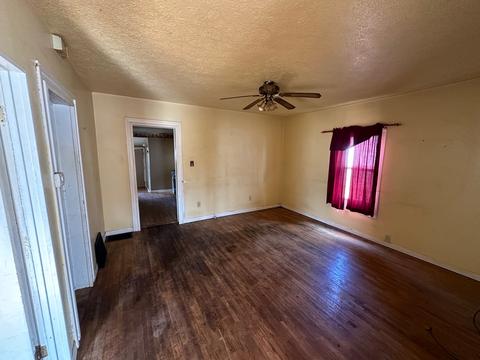 503 E Prairie St, Odell, IL 60460 photo 4