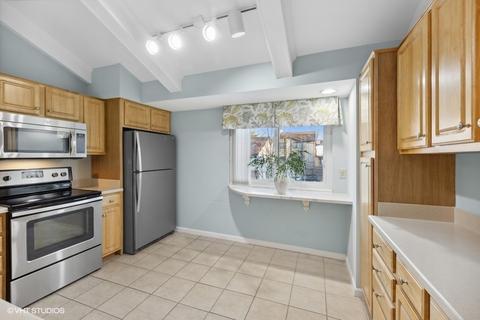 56 Portwine Rd, Willowbrook, IL 60527 photo 6
