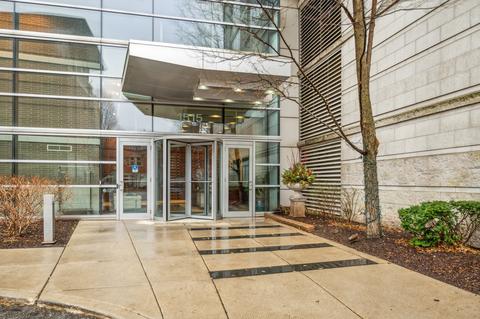 1515 S Prairie Ave #415, Chicago, IL 60605