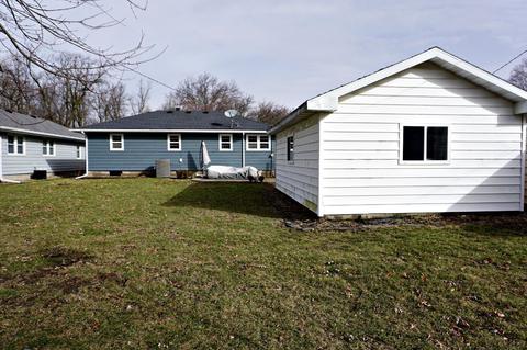 10 Striegel Ct, Normal, IL 61761 photo 4