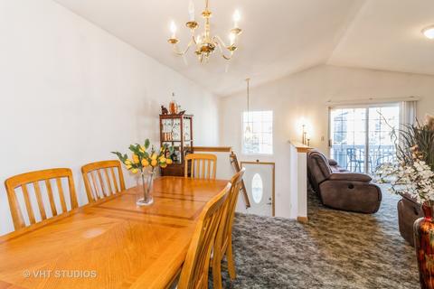 829 Symphony Dr, Aurora, IL 60504 photo 7