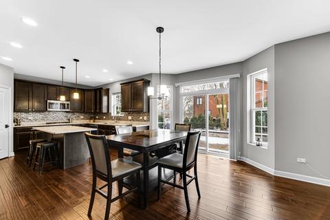 1180 W Thomas Rd, Wheaton, IL 60187 photo 5