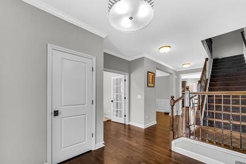 1180 W Thomas Rd, Wheaton, IL 60187 photo 3
