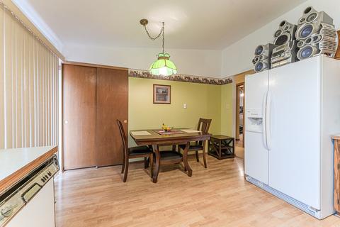 4455 151st St, Midlothian, IL 60445 photo 9