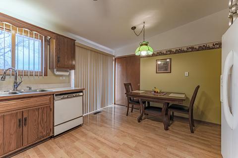 4455 151st St, Midlothian, IL 60445 photo 10