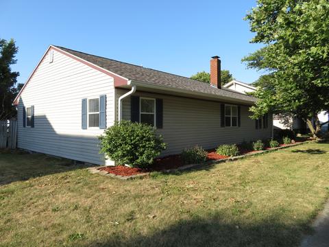 105 E Lincoln Ave, Ogden, IL 61859 photo 3