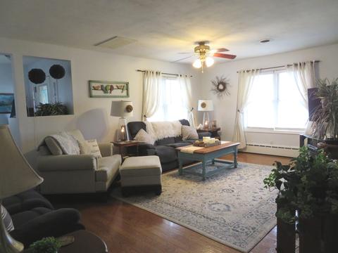 105 E Lincoln Ave, Ogden, IL 61859 photo 5