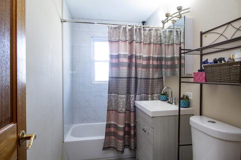 7902 W 77th St, Bridgeview, IL 60455 photo 13