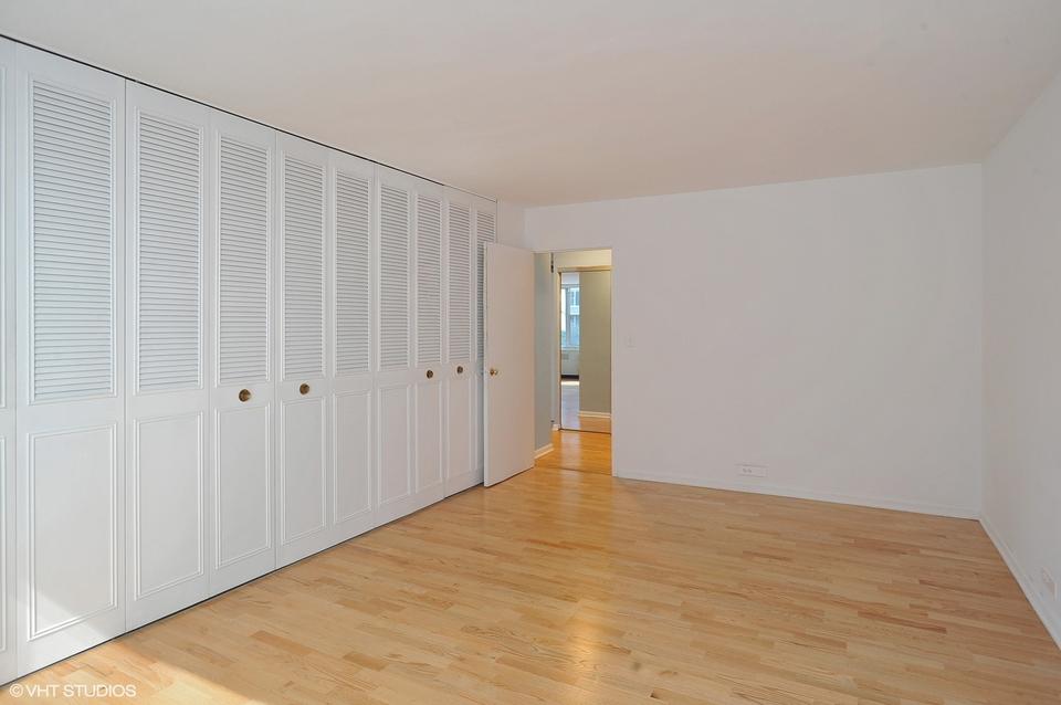  4250 N Marine Dr #309, Chicago, IL 60613 photo 13