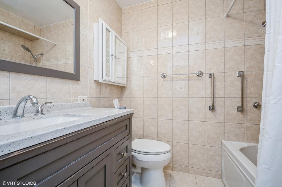  4250 N Marine Dr #309, Chicago, IL 60613 photo 16