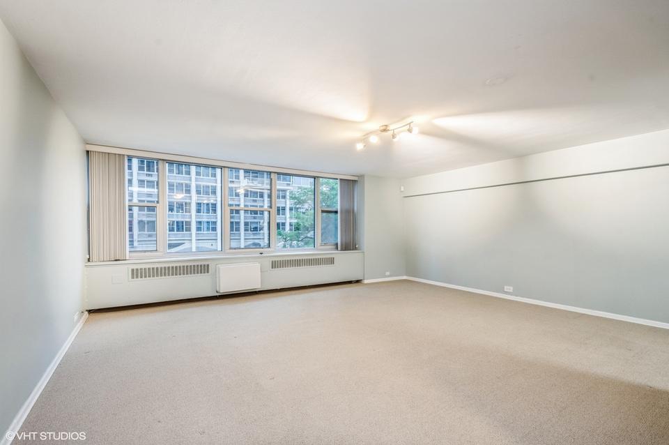  4250 N Marine Dr #309, Chicago, IL 60613 photo 6