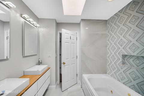 70 E 90th St, Chicago, IL 60619 photo 18