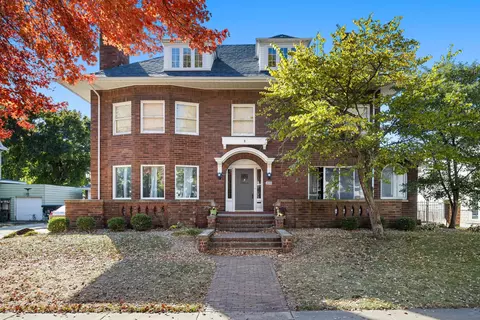209 Elm St, Fairbury, IL 61739