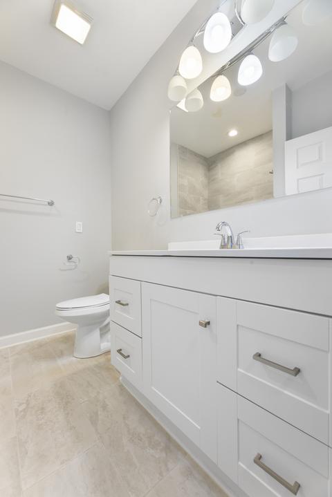 3229 W 63rd Pl, Chicago, IL 60629 photo 9