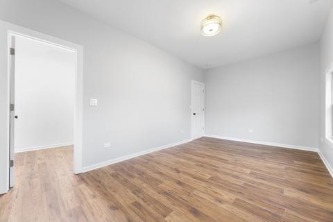 3229 W 63rd Pl, Chicago, IL 60629 photo 15