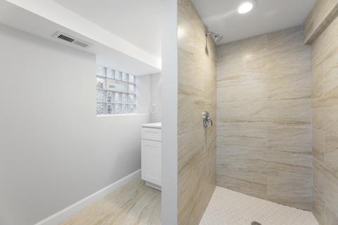 3229 W 63rd Pl, Chicago, IL 60629 photo 7