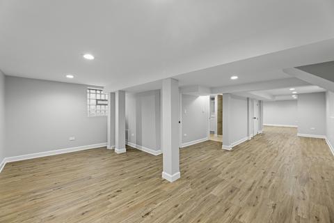 3229 W 63rd Pl, Chicago, IL 60629 photo 5