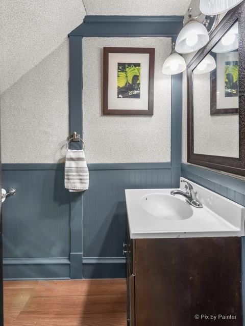 428 Du Page St, Elgin, IL 60120 photo 17