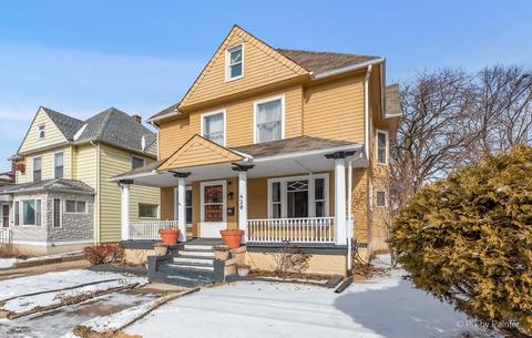 428 Du Page St, Elgin, IL 60120 photo 4