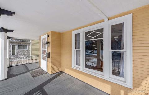 428 Du Page St, Elgin, IL 60120 photo 5