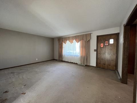 532 Central Ave, Genoa, IL 60135 photo 3