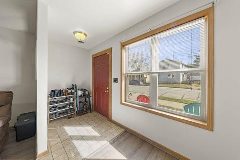 804 Armstrong St, Morris, IL 60450 photo 3