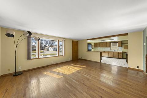 122 Buchanan St, Morris, IL 60450 photo 4