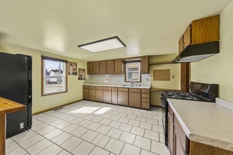 122 Buchanan St, Morris, IL 60450 photo 6