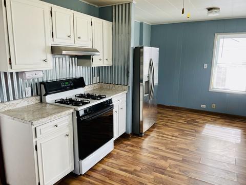 150 Erickson Rd, Rochelle, IL 61068 photo 11