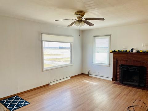 150 Erickson Rd, Rochelle, IL 61068 photo 5