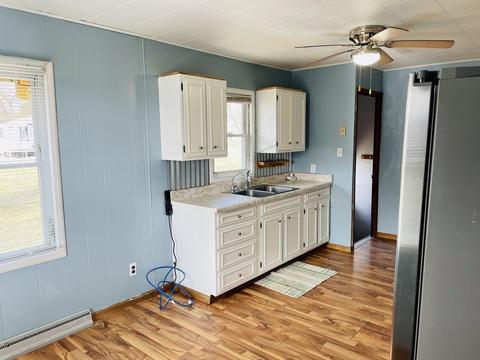 150 Erickson Rd, Rochelle, IL 61068 photo 10