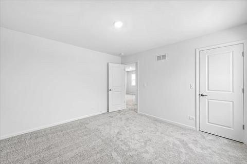 98 Hedgerow Dr, Elgin, IL 60124 photo 30